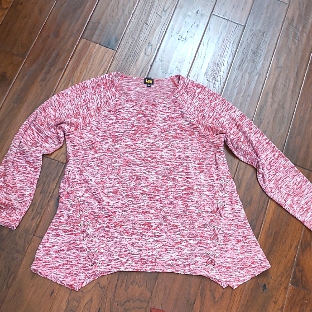 Lee Red Blend Top with Braided detail size XL